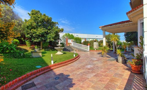 Castle for Sale in Castro-Urdiales, Cantabria, Spain