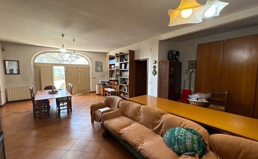 Villa a Calci, Toscana, Italia 1