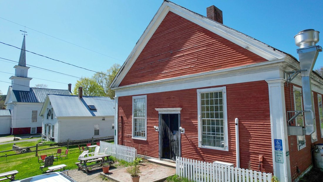 House in Burke, Vermont, United States 3 - 15624551