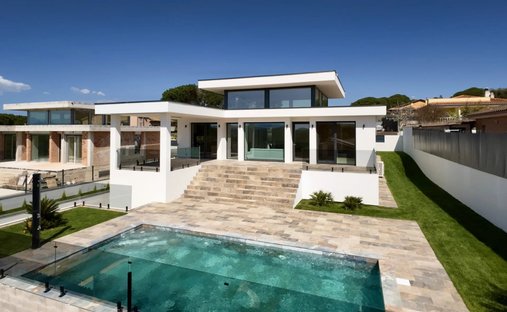 Villa in Vidreres, Catalonia, Spain 1