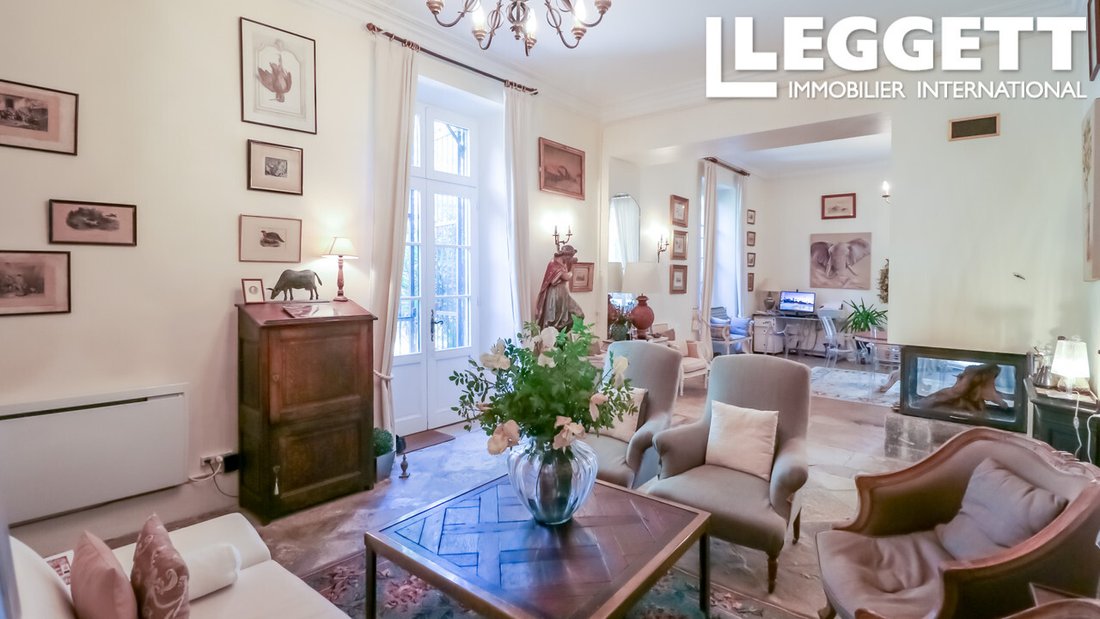 Whispers of the 18th Century: A Private Château Wing in Provence’s Golden Light