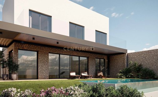 Villa in El Chaparral, Puerto de la Torre, Malaga 1