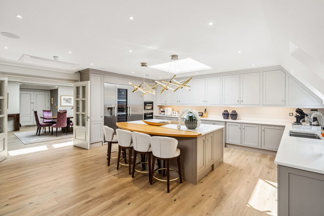 Apartment in South Ascot, England 1 - 15624910