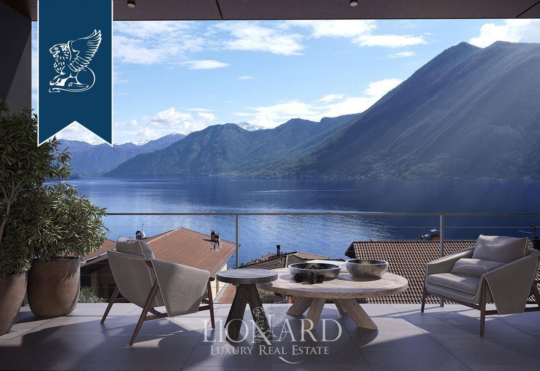 Villa in Argegno, Lombardy, Italy 2 - 15626207