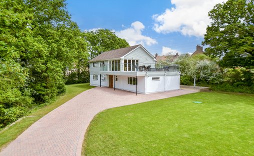 House in Isle of Wight, England 1