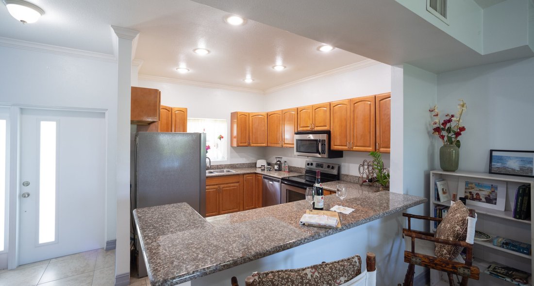 Apartment in George Town, George Town, Cayman Islands 3 - 15607102