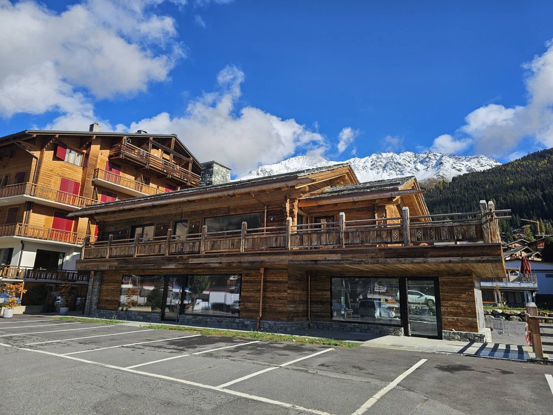 Chalet in Bagnes, Valais, Switzerland 4 - 15626698