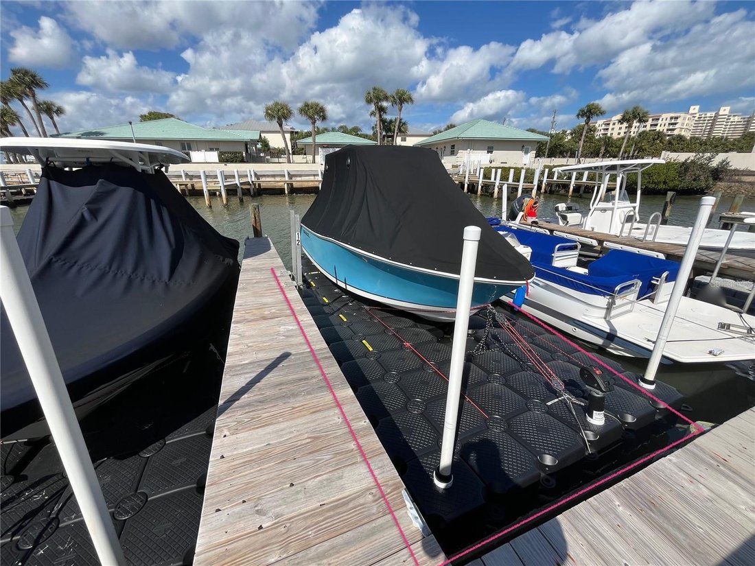 Condo in New Smyrna Beach, Florida, United States 3 - 15625164