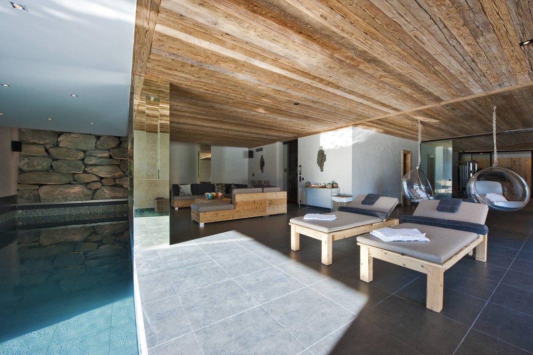 Chalet in Bagnes, Valais, Switzerland 3 - 15626631