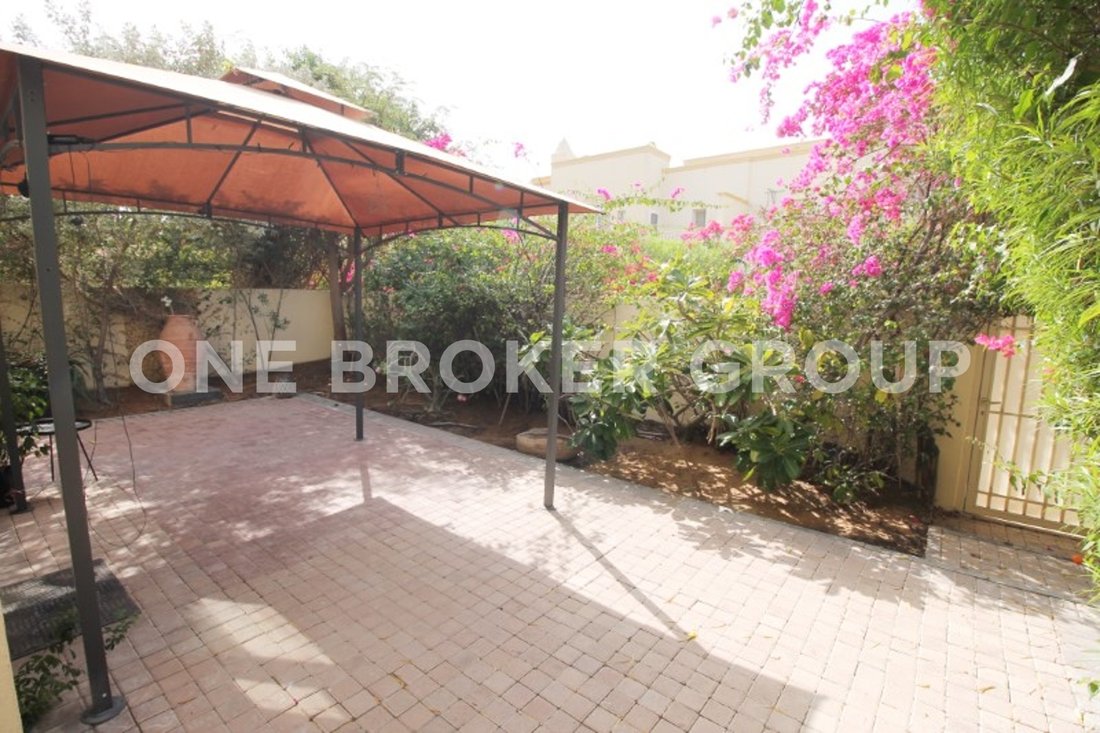 Villa in The Springs, Dubai, United Arab Emirates 2 - 15624069