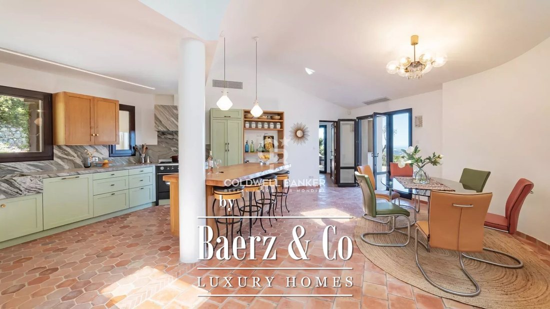Villa in Saint-Paul-de-Vence, Provence-Alpes-Côte d'Azur, France 5 - 15625577