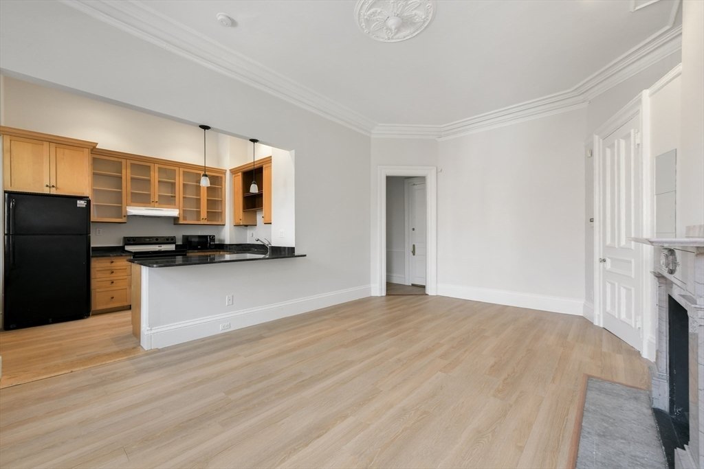 Condo in Boston, Massachusetts, United States 2 - 15624577