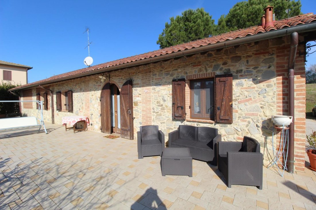 House in Poggibonsi, Tuscany, Italy 3 - 15624943