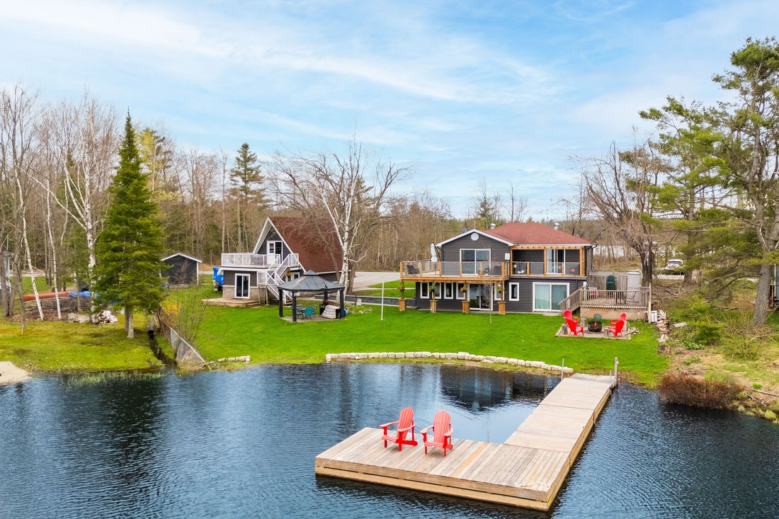 House in Gravenhurst, Ontario, Canada 1 - 15624648