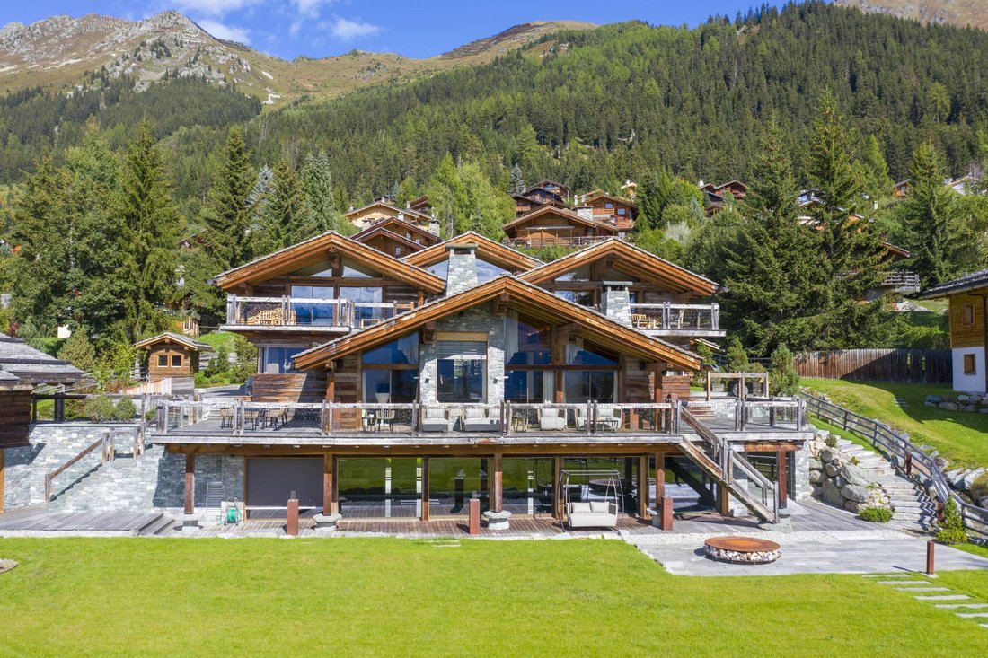 Chalet in Bagnes, Valais, Switzerland 1 - 15626627