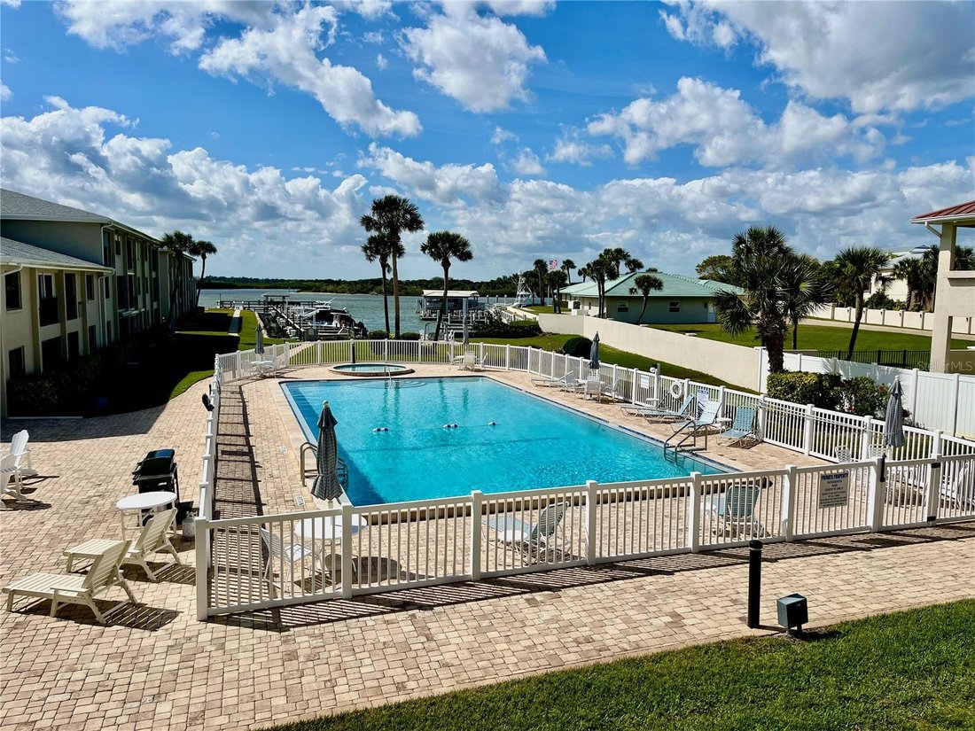 Condo in New Smyrna Beach, Florida, United States 1 - 15625164
