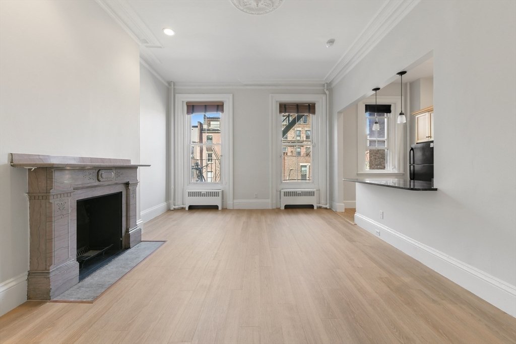 Condo in Boston, Massachusetts, United States 3 - 15624577