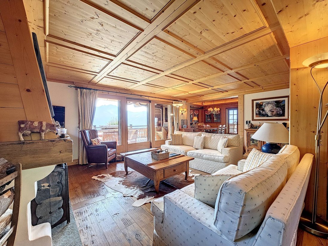 Chalet in Bagnes, Valais, Switzerland 3 - 15626654