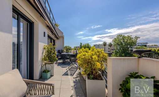 Apartment in Saint-Laurent-du-Var, Provence-Alpes-Côte d'Azur, France 1