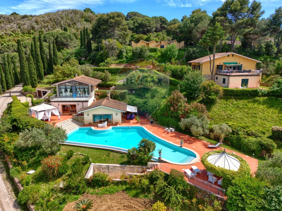 Villa in Portoferraio, Tuscany, Italy 1 - 15499323