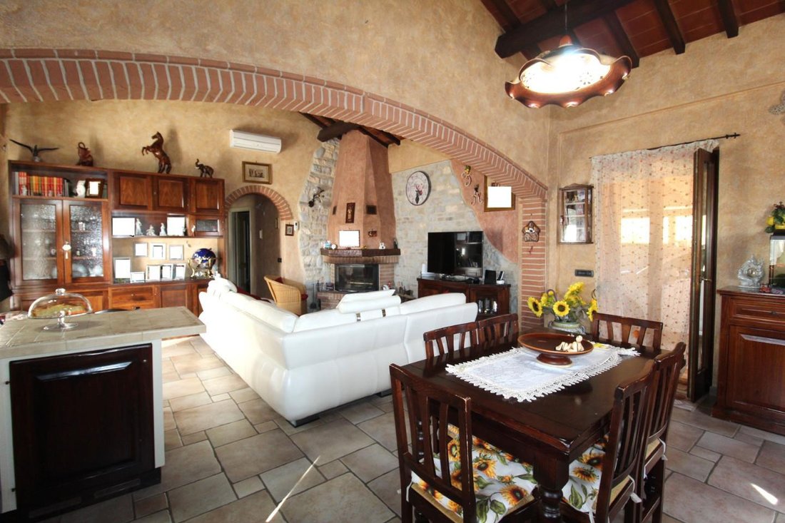 House in Poggibonsi, Tuscany, Italy 4 - 15624943