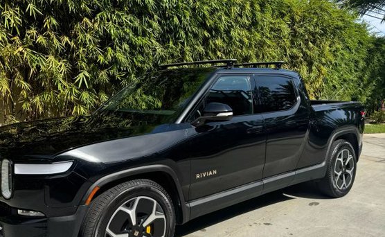2022 Rivian R1T