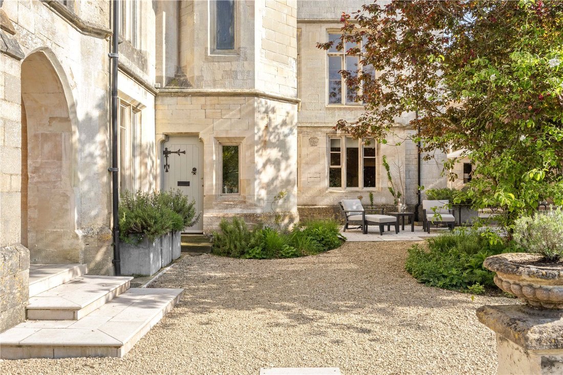 House in Stroud, England 3 - 15624028