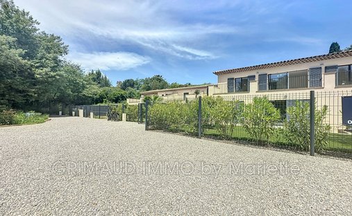 Apartment in Grimaud, Provence-Alpes-Côte d'Azur, France 1