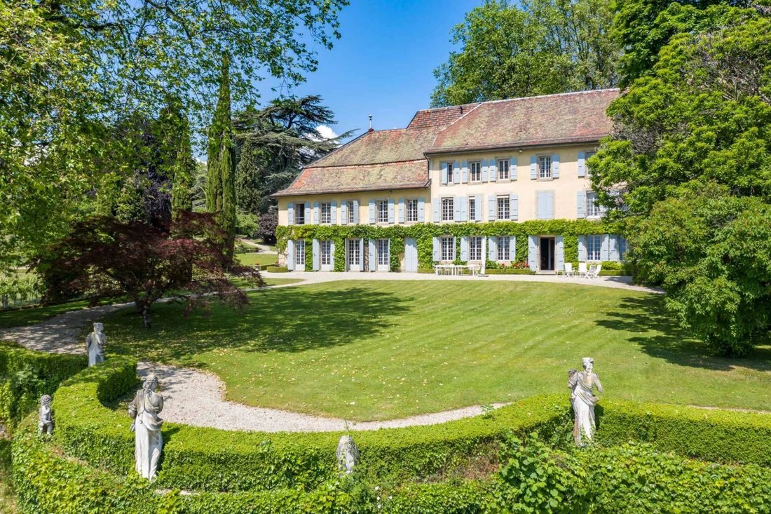 Anwesen in Aubonne, Waadt, Schweiz 2 - 15623694