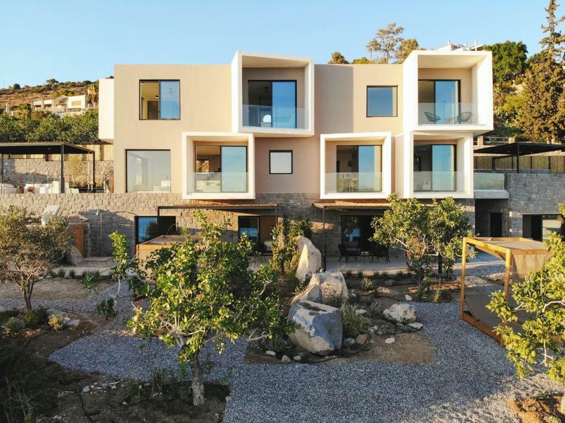 Villa in Aegina, Attica, Greece 2 - 15626790