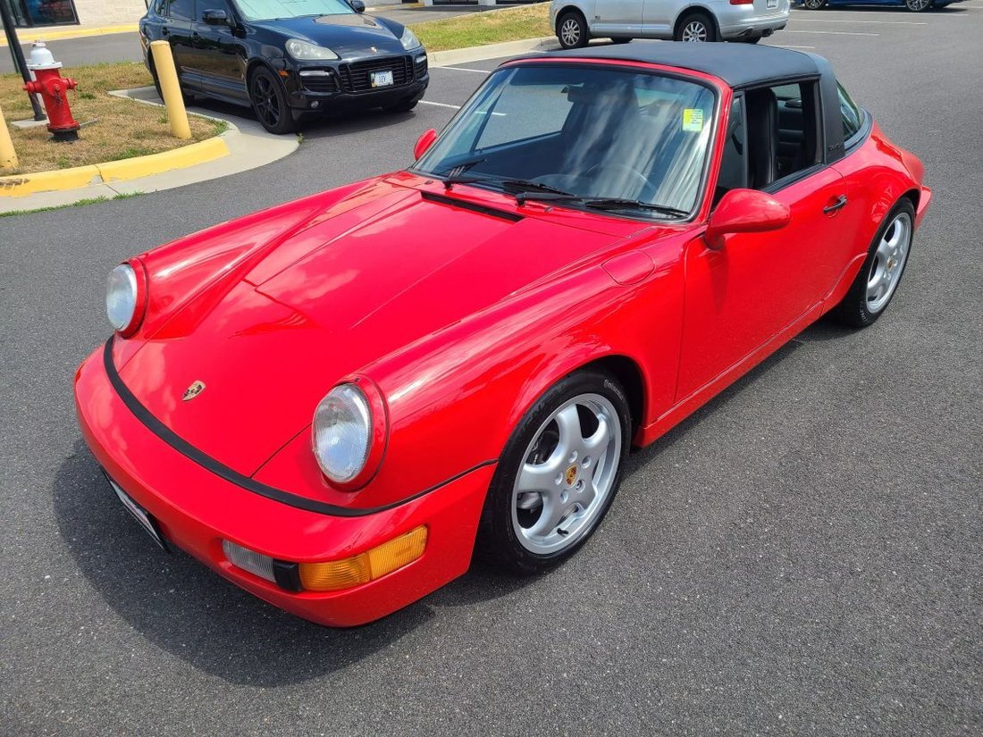 Sedan in Ashburn, Virginia, United States 4 - 12560206