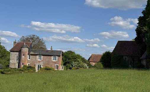 2h From Paris, In The Heart Of The Pays D’auge Area. A Listed 16th /18th Century Chateau Set In Abou