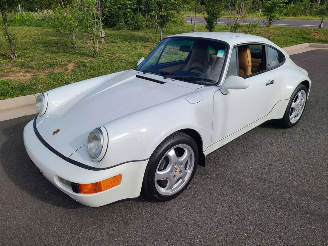 Coupe in Ashburn, Virginia, United States 3 - 12831904