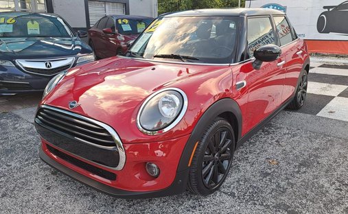 2021 MINI Hardtop 4 Door Cooper Oxford Hatchback 4D in Pompano beach, FL, United States 1