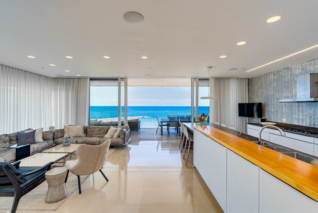 Apartment in Tel Aviv-Yafo, Tel Aviv District, Israel 1 - 15472374