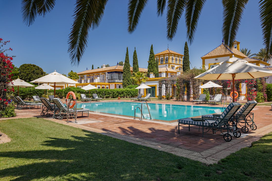 Estate in Carmona, Andalusia, Spain 5 - 13976783
