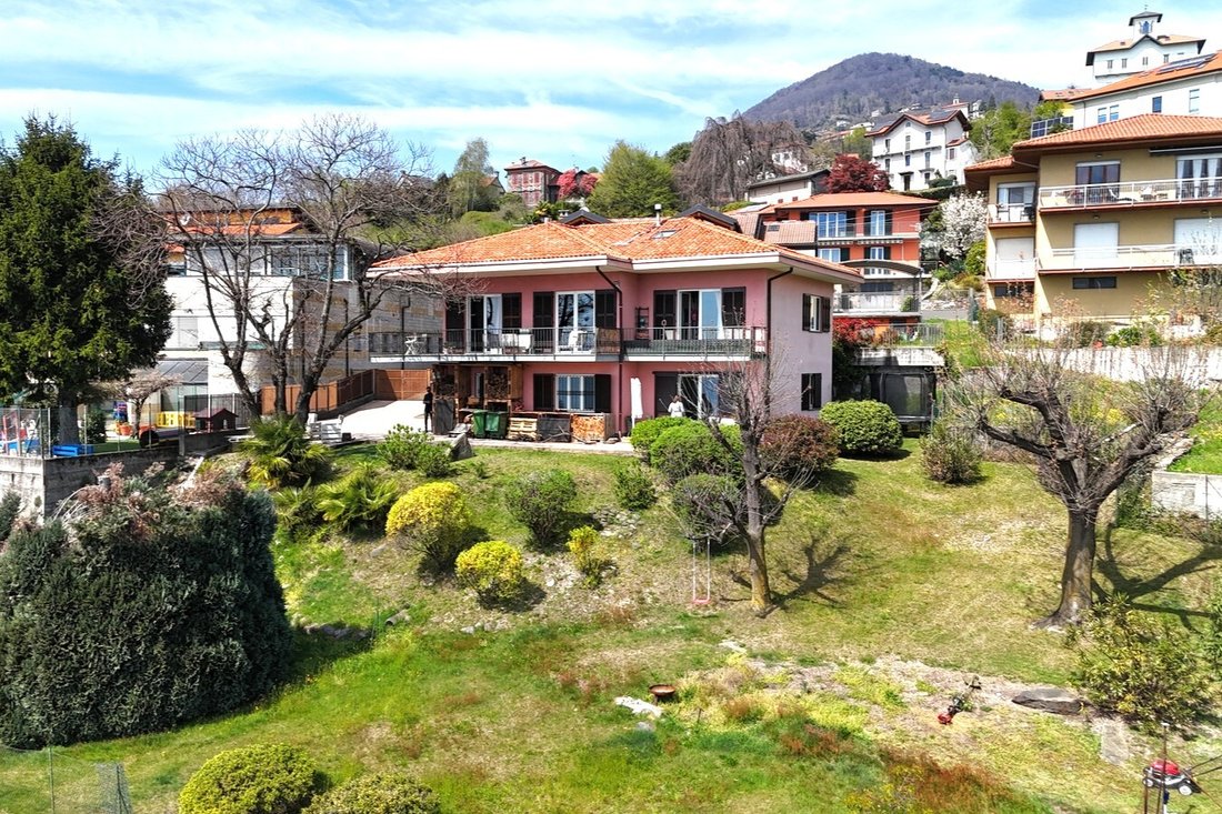 House in Arizzano, Piedmont, Italy 2 - 15380203