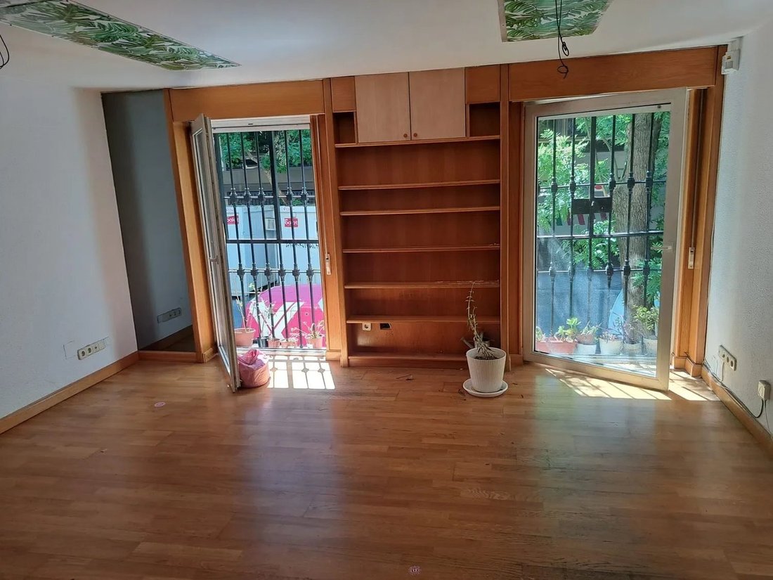 Apartment in Chamberi, Madrid, Spain 3 - 15628497