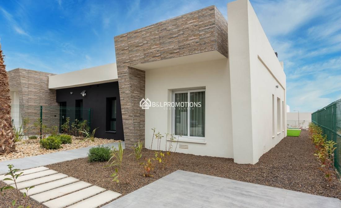 Villa in Algorfa, Valencian Community, Spain 1 - 15628376