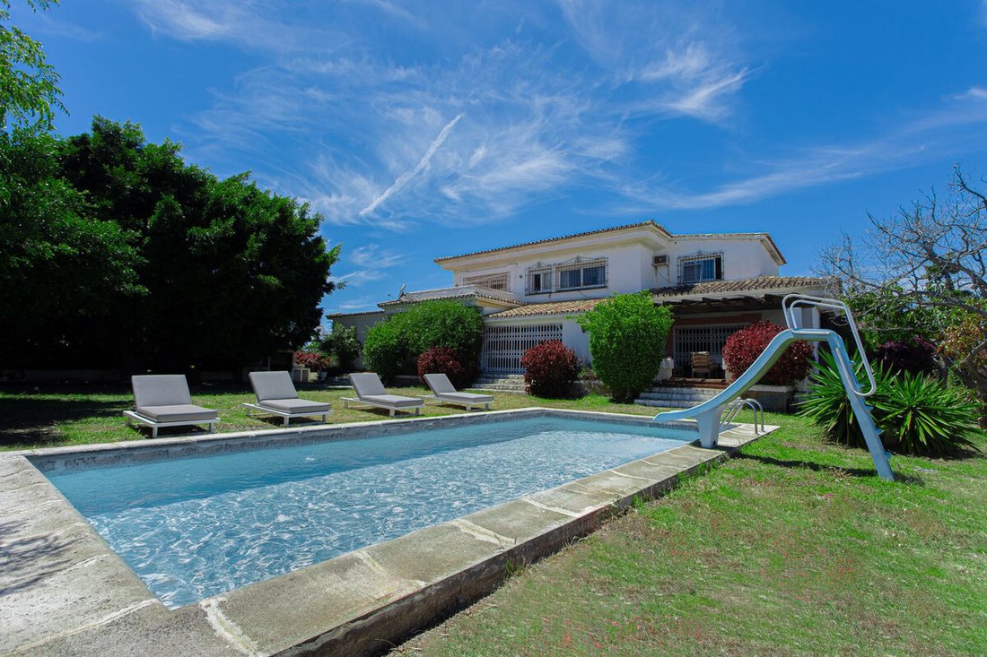 House in Puerto Banus, Marbella, Spain 3 - 15628462
