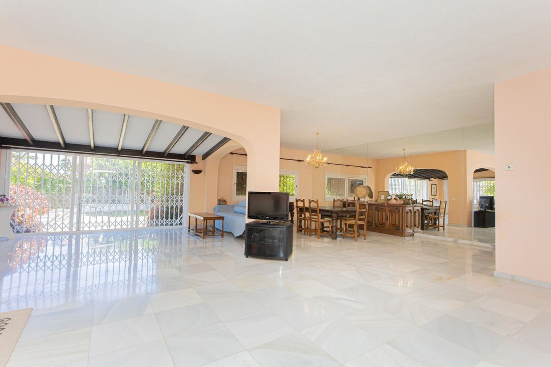 House in Puerto Banus, Marbella, Spain 5 - 15628462
