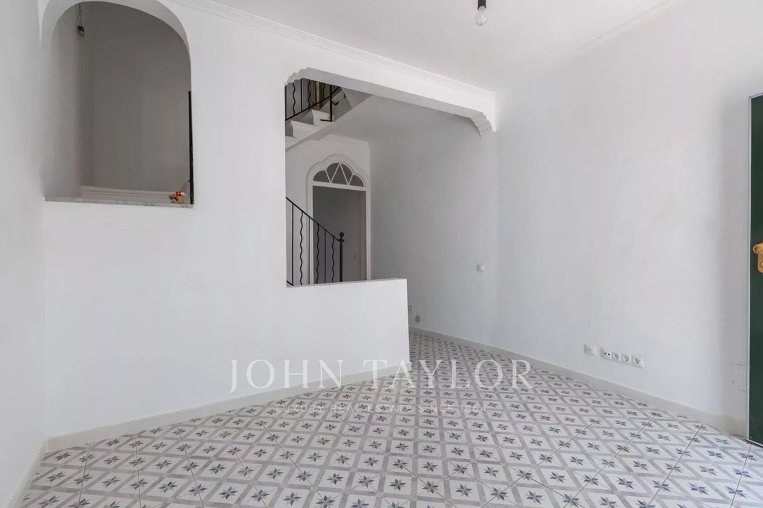 Townhouse in Maó / Mahón, Balearic Islands, Spain 3 - 13979370