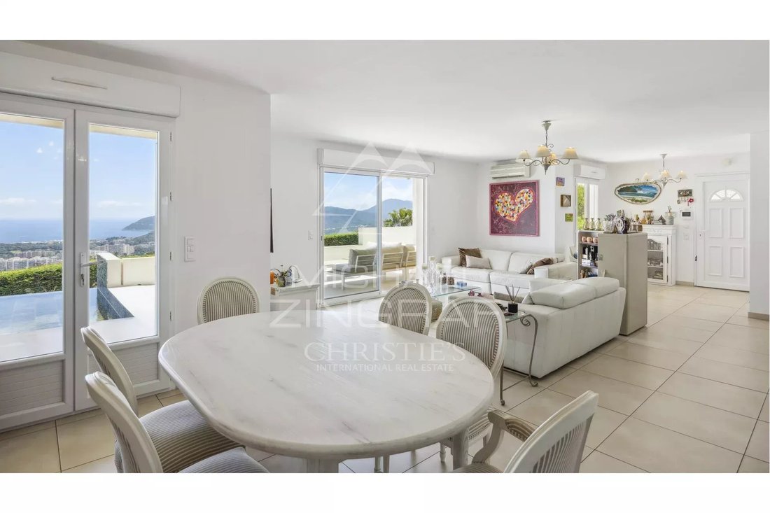 Villa in Les Termes, Mandelieu-la-Napoule, France 5 - 14987023