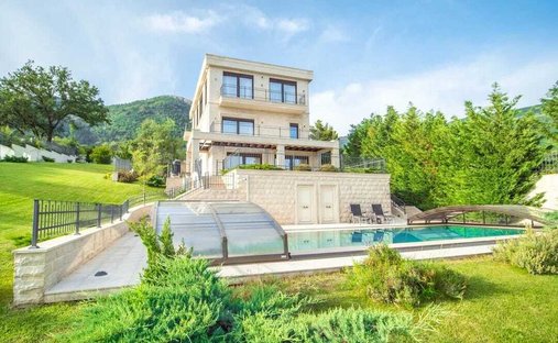 Villa in Mrčevac, Montenegro 1