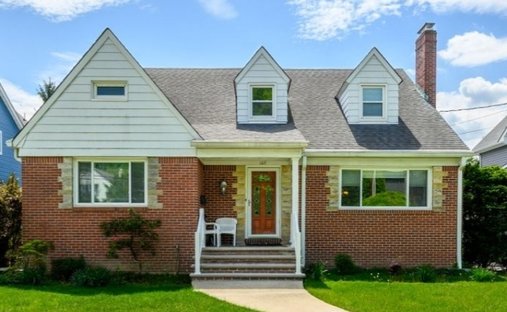 House in Clifton, New Jersey, United States 1