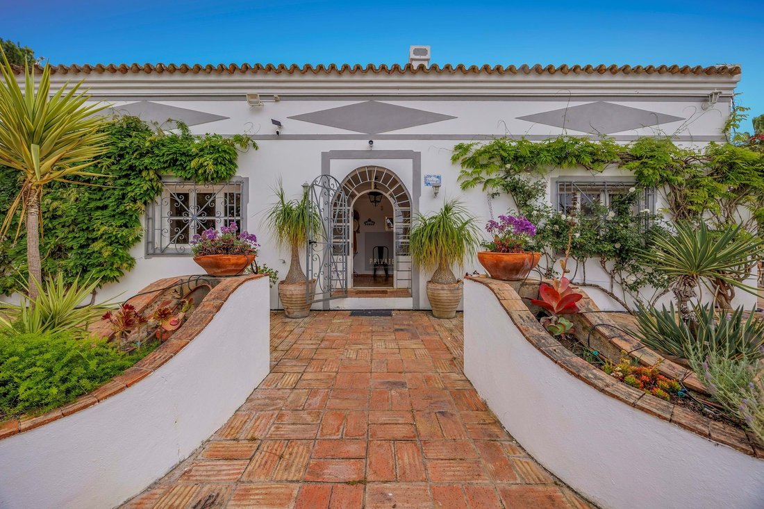 Villa in Luz de Tavira e Santo Estevao, Algarve, Portugal 1 - 15629106