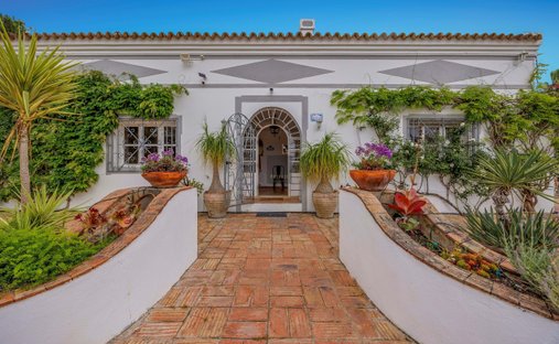 Villa in Luz de Tavira e Santo Estevao, Algarve, Portugal 1