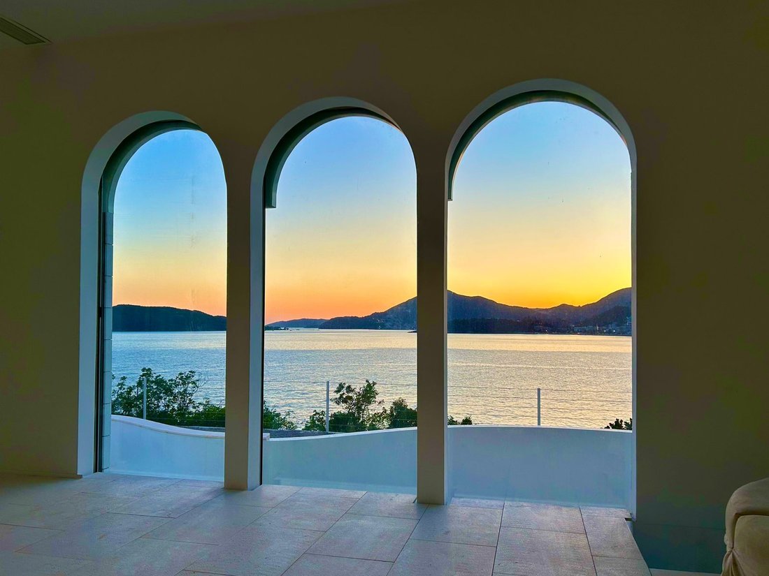 Villa à Kamenovo beach, Budva, Monténégro 1 - 15629241