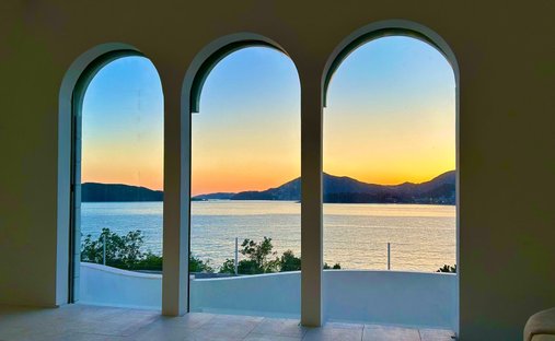 Villa en Kamenovo beach, Budva, Monténégro 1