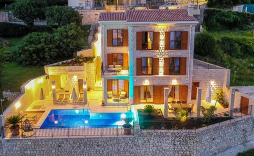 Villa in Lapčići, Gemeinde Budva, Montenegro 1